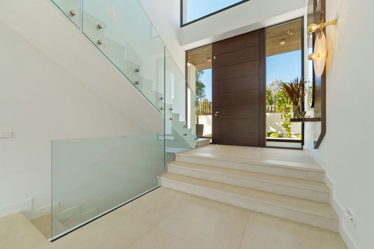 6 soverom Villa til salgs i Marbella med svømmebasseng garasje - € 5 900 000 (Ref: 9344005)