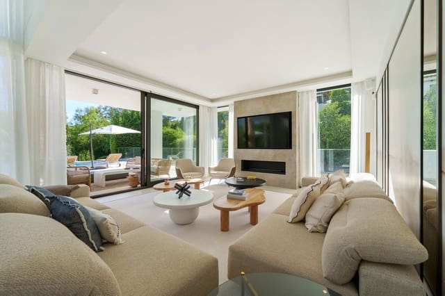 6 soverom Villa til salgs i Marbella med svømmebasseng garasje - € 5 900 000 (Ref: 9344005)