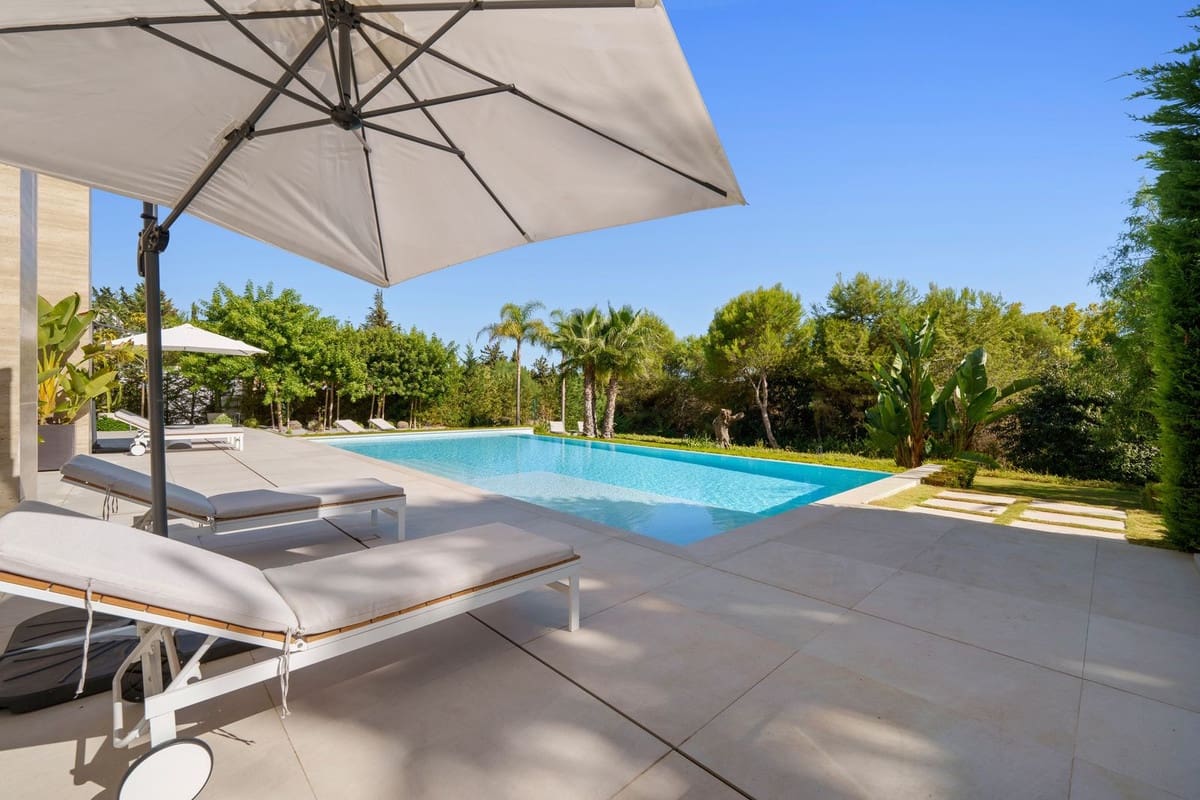6 soverom Villa til salgs i Marbella med svømmebasseng garasje - € 5 900 000 (Ref: 9344005)