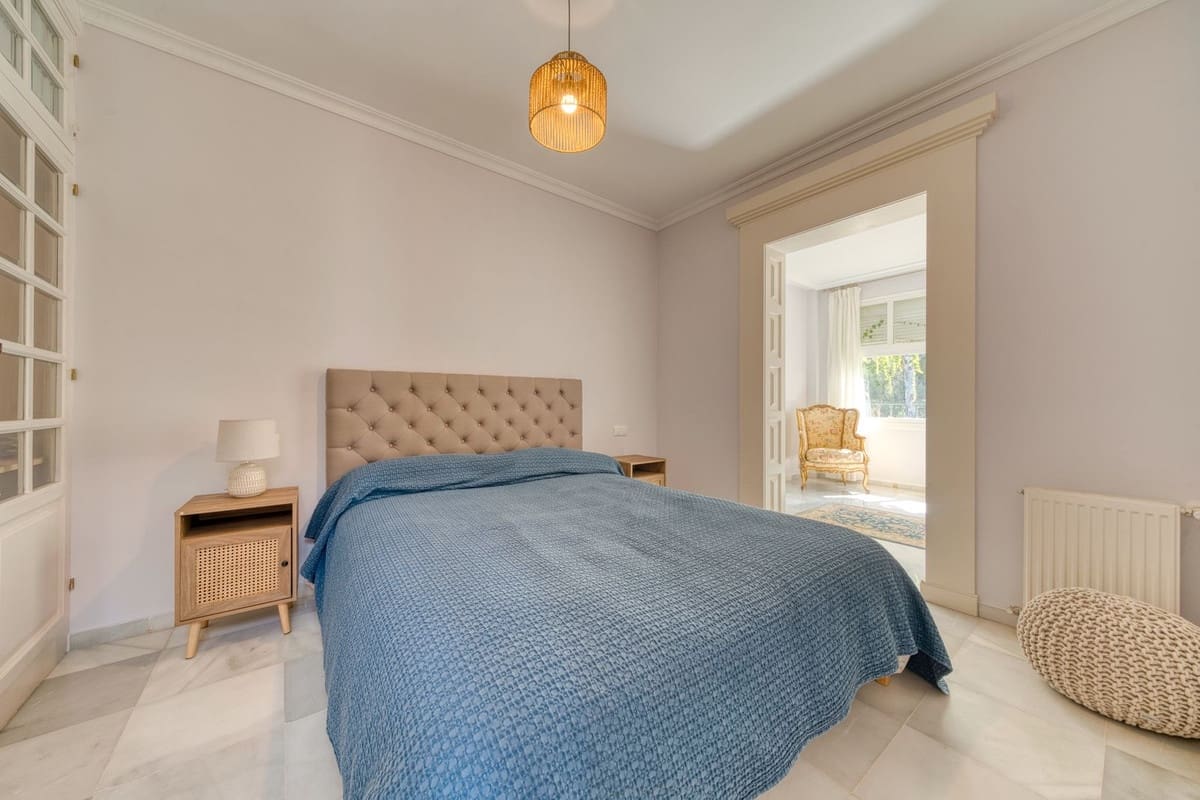 6 camera da letto Villa in vendita in Nueva Andalucia con piscina garage - 3.070.000 € (Rif: 9345755)