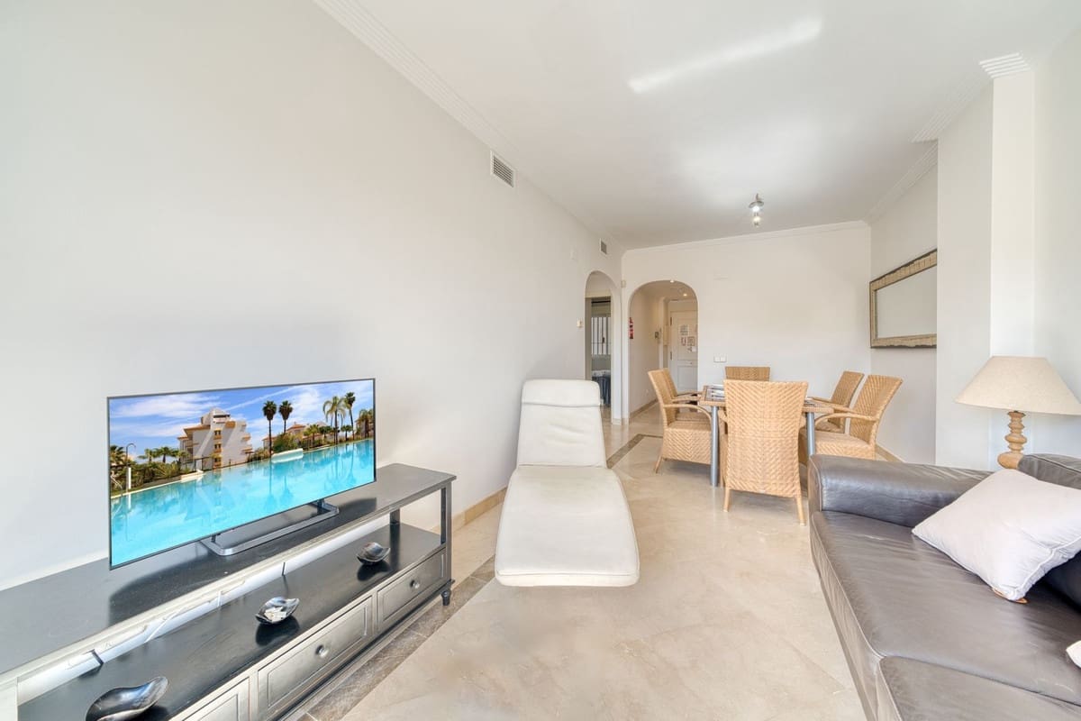Apartamento de 2 habitaciones en La Cala de Mijas en venta con piscina garaje - 280.000 € (Ref: 9360715)