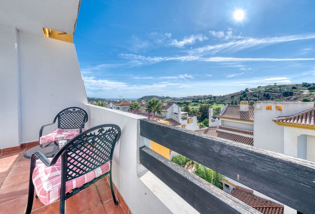 Apartamento de 2 habitaciones en La Cala de Mijas en venta con piscina garaje - 280.000 € (Ref: 9360715)