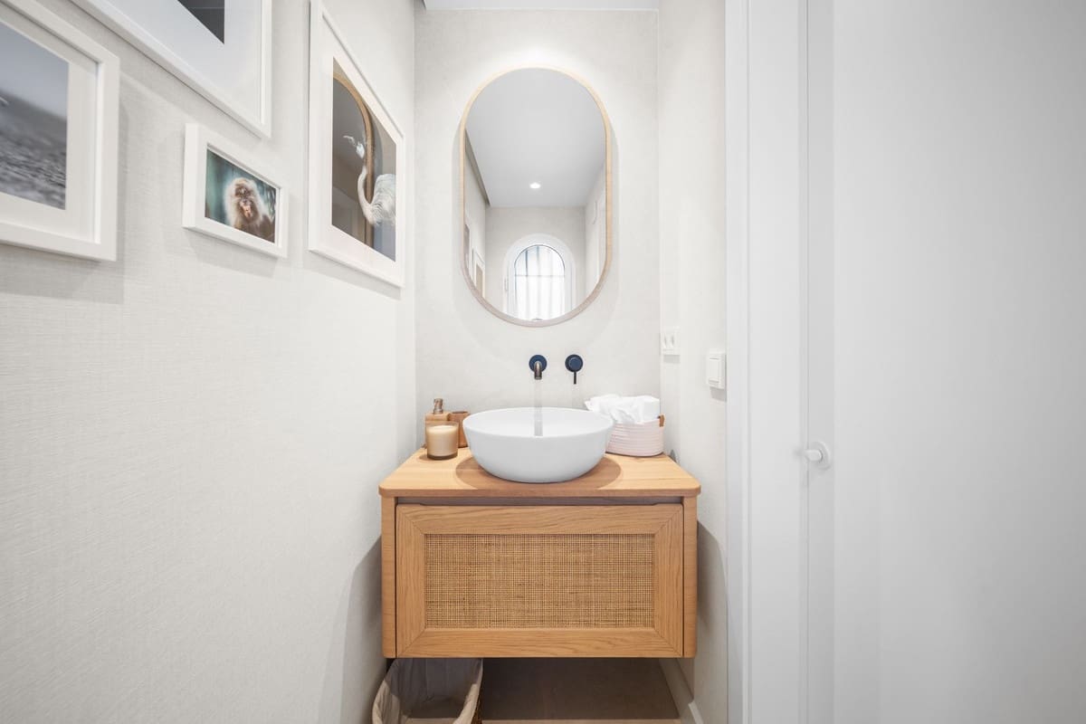 3 sypialnia Dom na sprzedaż w Aloha Golf z basenem garażem - 1 495 000 € (Ref: 9360958)