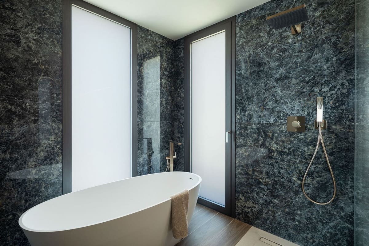 5 Zimmer Villa zu verkaufen in Benahavis mit Pool Garage - 4.395.000 € (Ref: 9363376)