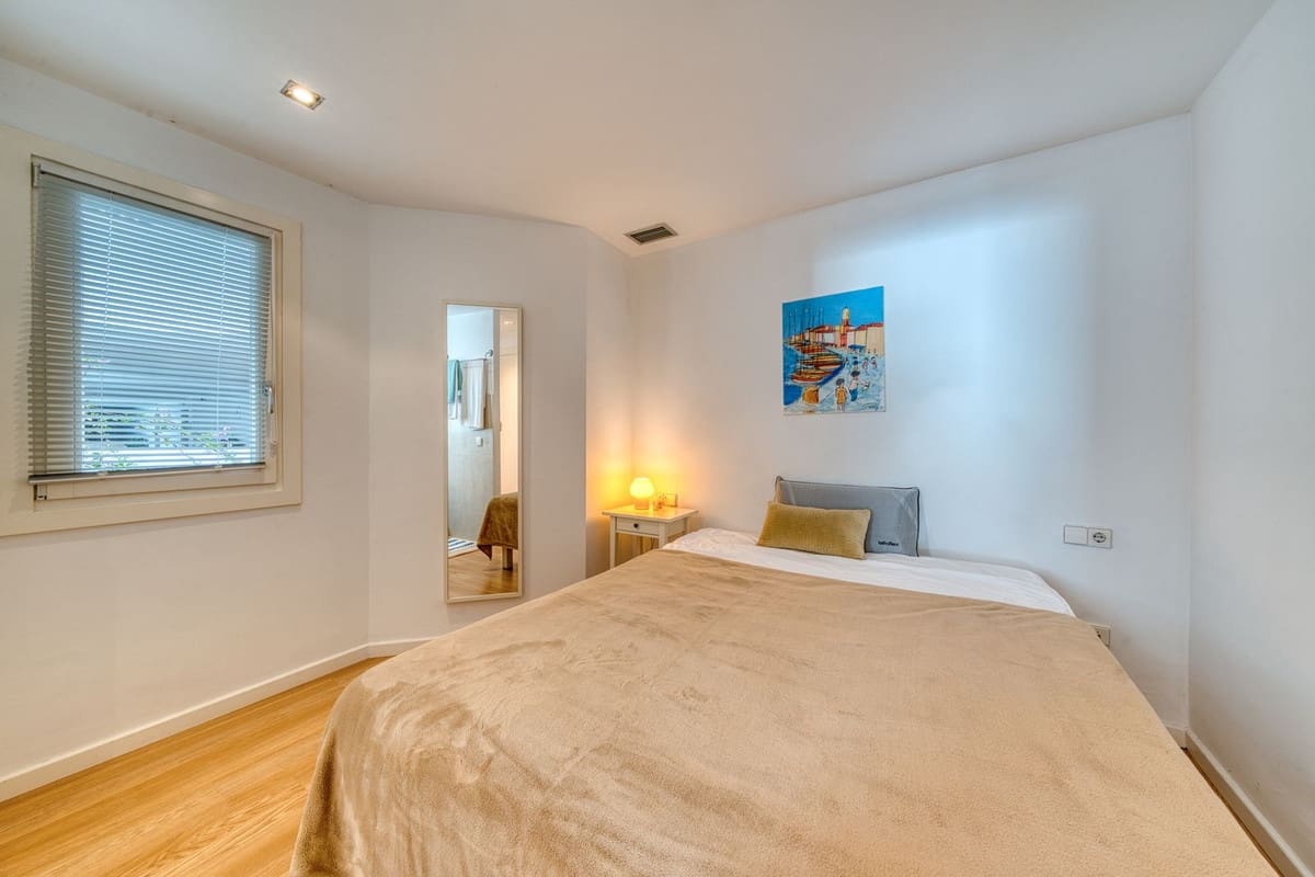 2 soveværelse Lejlighed til salg i Puerto Banus - € 595.000 (Ref: 9370354)