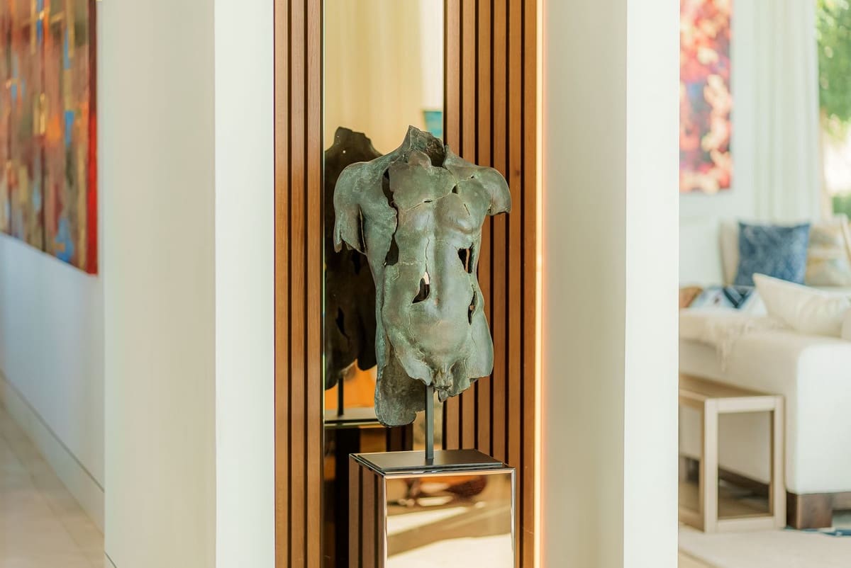 8 quarto Moradia para venda em Benahavis com piscina garagem - 19 850 000 € (Ref: 9372350)