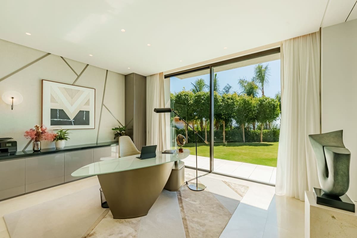 8 Zimmer Villa zu verkaufen in Benahavis mit Pool Garage - 19.850.000 € (Ref: 9372350)