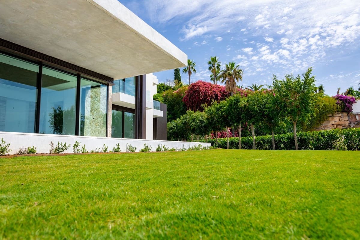 8 Zimmer Villa zu verkaufen in Benahavis mit Pool Garage - 19.850.000 € (Ref: 9372350)