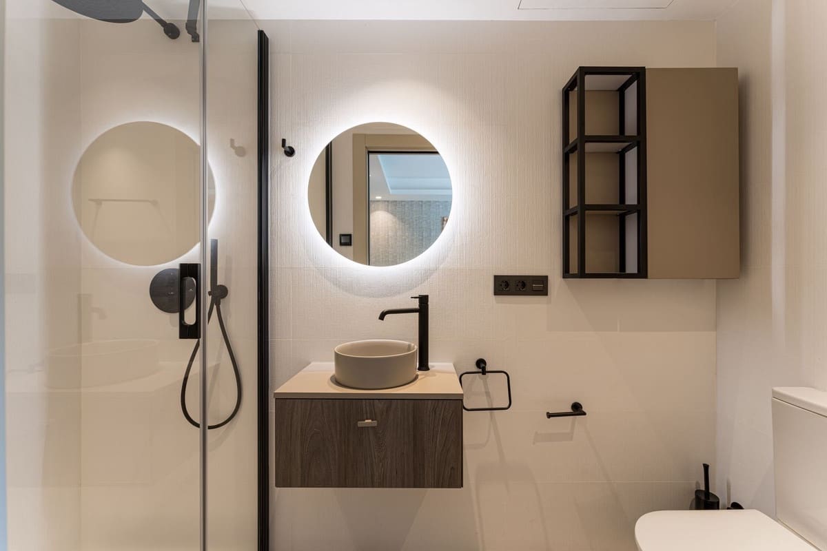 5 makuuhuone Huvila myytävänä paikassa Marbella mukana uima-altaan 
autotalli - 4 950 000 € (Ref: 9374214)