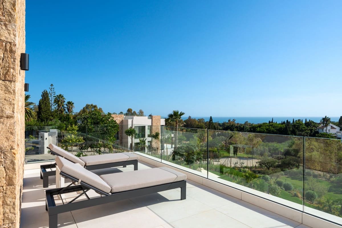 5 quarto Moradia para venda em Marbella com piscina garagem - 14 995 000 € (Ref: 9374215)