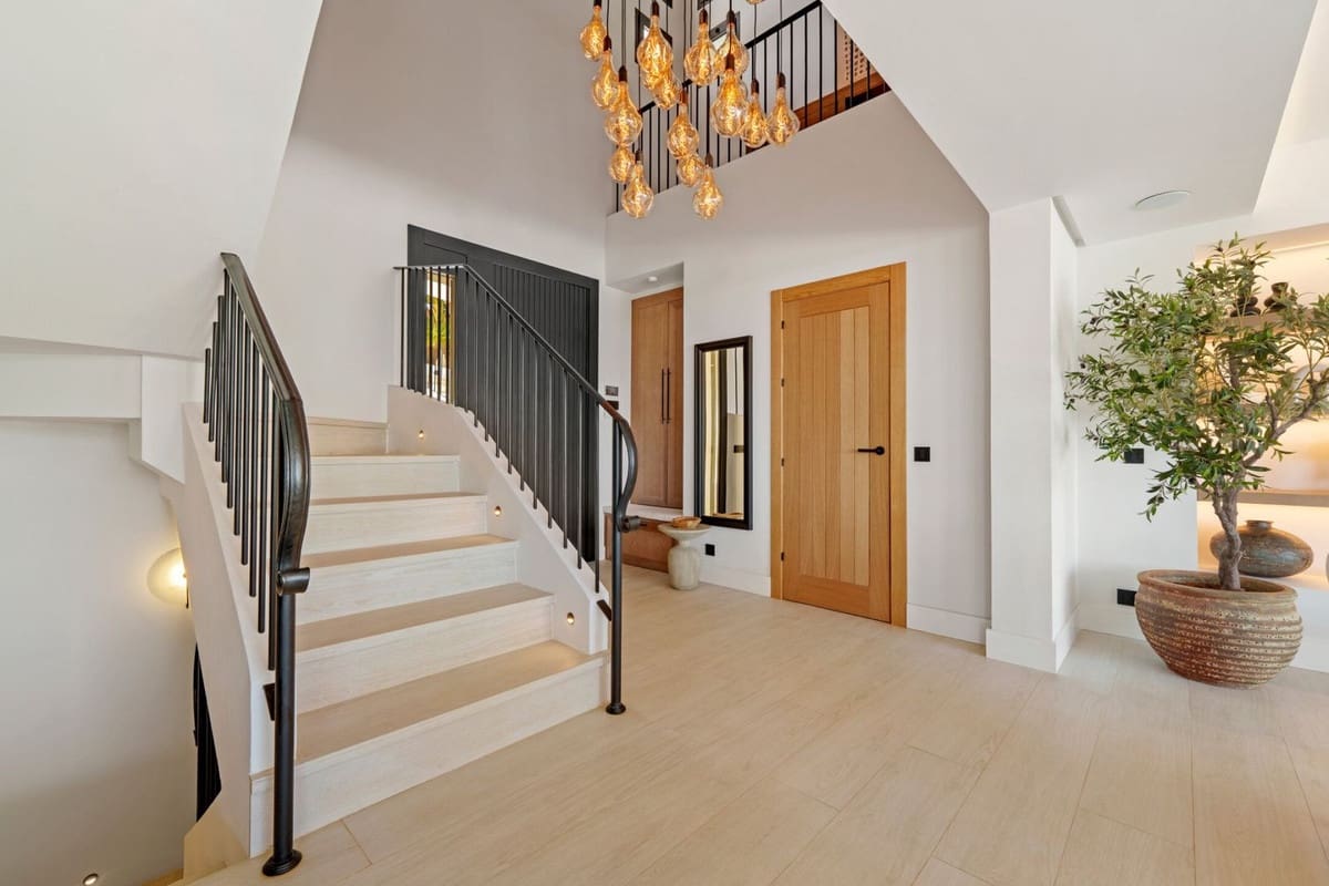 Chalet de 6 habitaciones en Marbella en venta con piscina garaje - 9.950.000 € (Ref: 9376431)
