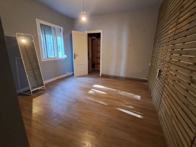 5 sypialnia Willa na sprzedaż w El Paraiso, Estepona z basenem - 1 150 000 € (Ref: 9378322)