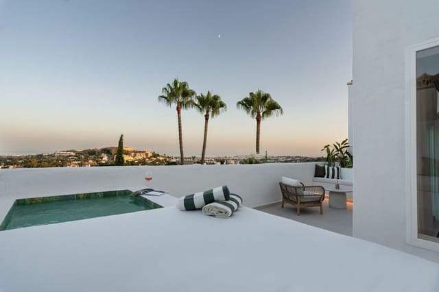 3 chambre Appartement à vendre à Marbella avec piscine garage - 1 795 000 € (Ref: 9378414)