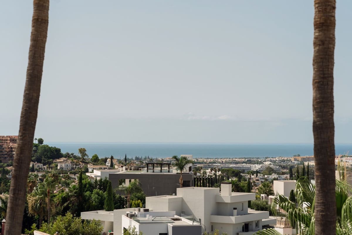 3 chambre Appartement à vendre à Marbella avec piscine garage - 1 795 000 € (Ref: 9378414)