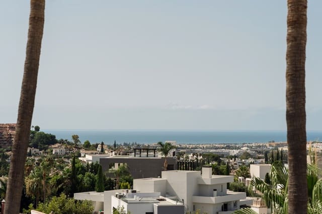 3 chambre Appartement à vendre à Marbella avec piscine garage - 1 795 000 € (Ref: 9378414)