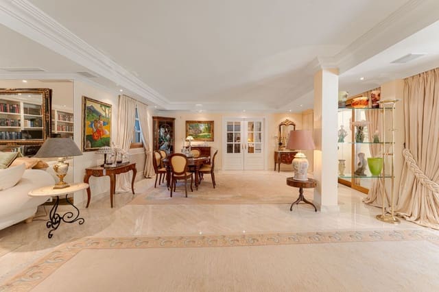 5 chambre Villa/Maison à vendre à Marbella avec piscine garage - 3 495 000 € (Ref: 9380105)