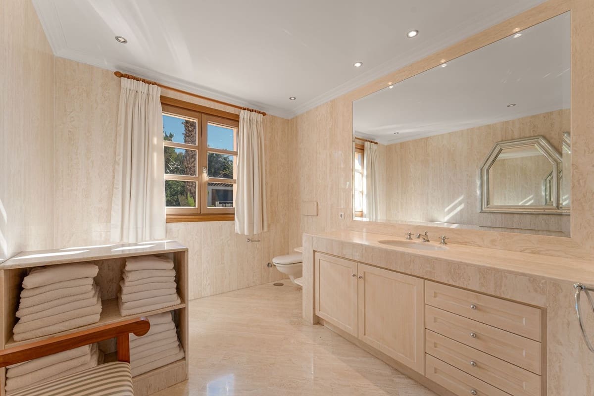 5 chambre Villa/Maison à vendre à Marbella avec piscine garage - 3 495 000 € (Ref: 9380105)