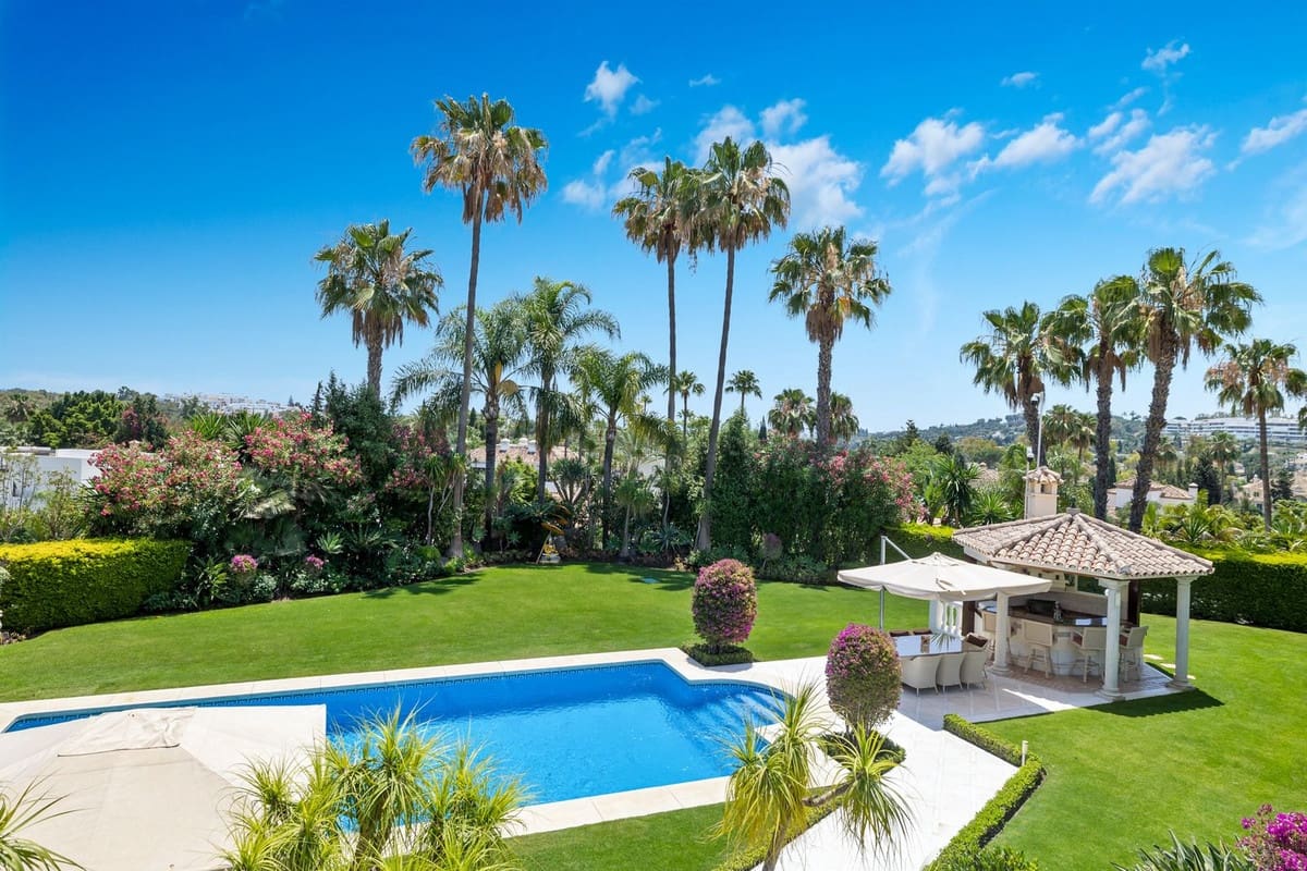 6 bedroom Villa for sale in Marbella with pool garage - € 6,900,000 (Ref: 9384031)