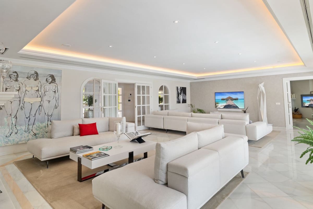 6 soveværelse Villa til salg i Marbella med swimmingpool garage - € 6.900.000 (Ref: 9384031)