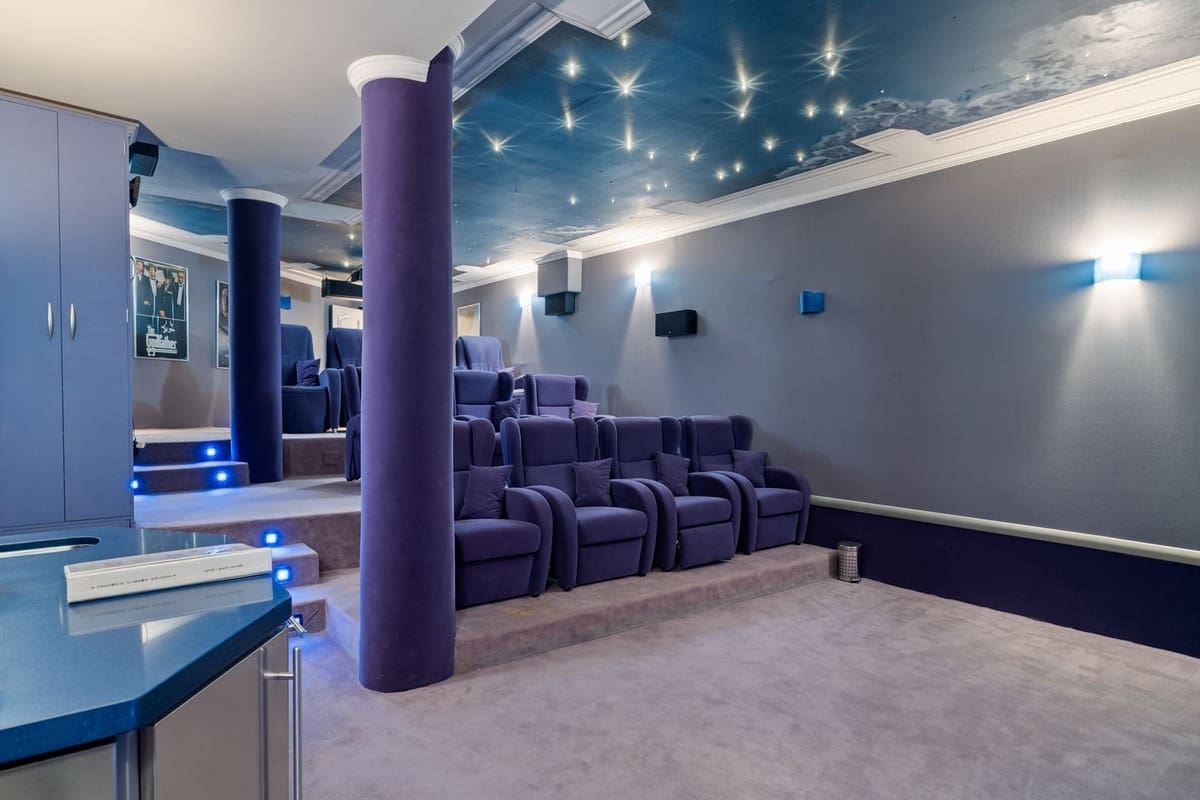 6 soveværelse Villa til salg i Marbella med swimmingpool garage - € 6.900.000 (Ref: 9384031)