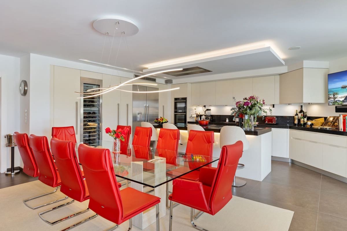 6 soveværelse Villa til salg i Marbella med swimmingpool garage - € 6.900.000 (Ref: 9384031)