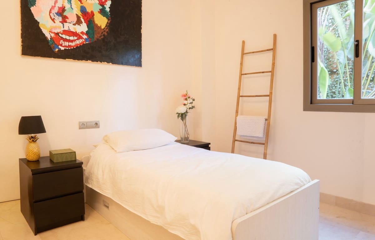 3 chambre Appartement à vendre à Benahavis avec piscine garage - 630 000 € (Ref: 9386395)