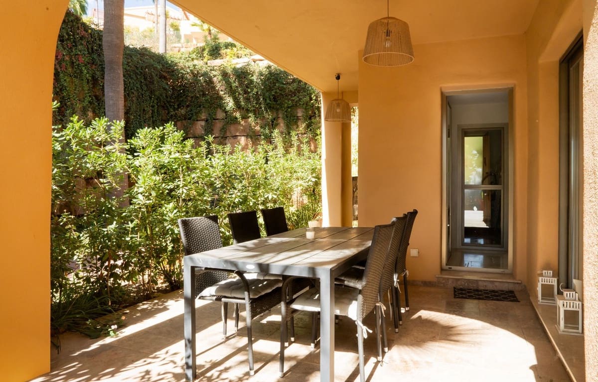 3 slaapkamer Appartement te koop in Benahavis met zwembad garage - € 630.000 (Ref: 9386395)
