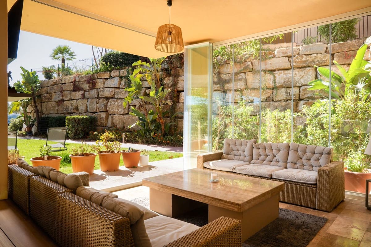 3 slaapkamer Appartement te koop in Benahavis met zwembad garage - € 630.000 (Ref: 9386395)