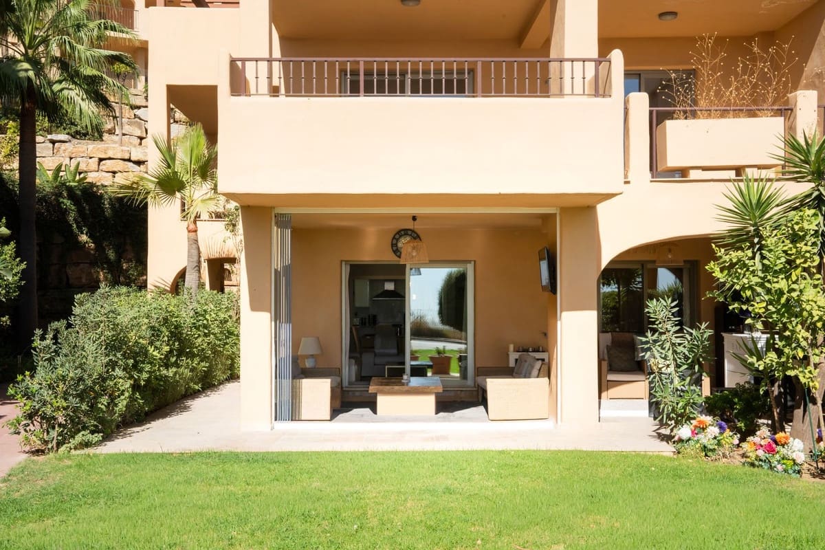 3 slaapkamer Appartement te koop in Benahavis met zwembad garage - € 630.000 (Ref: 9386395)