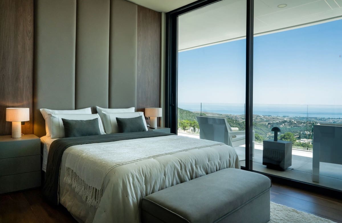 5 quarto Moradia para venda em Benahavis com piscina garagem - 7 995 000 € (Ref: 9388549)