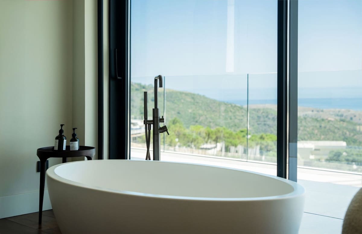 5 quarto Moradia para venda em Benahavis com piscina garagem - 7 995 000 € (Ref: 9388549)