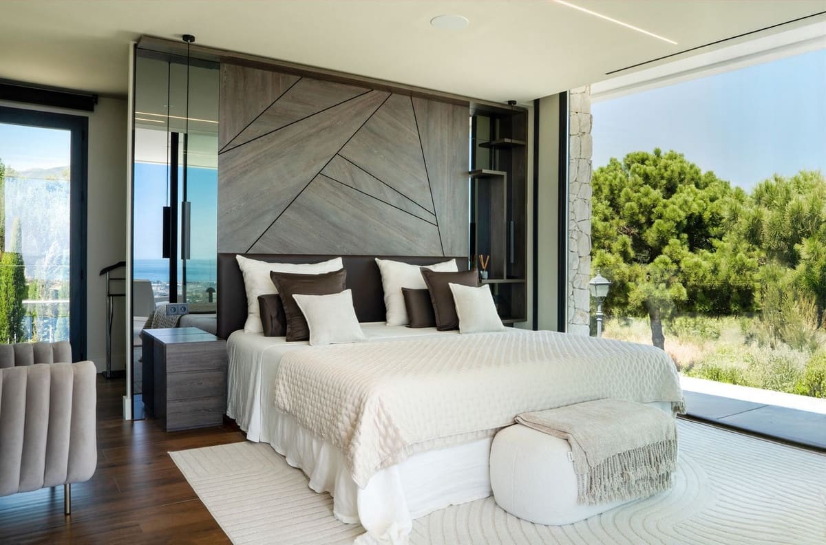 5 quarto Moradia para venda em Benahavis com piscina garagem - 7 995 000 € (Ref: 9388549)