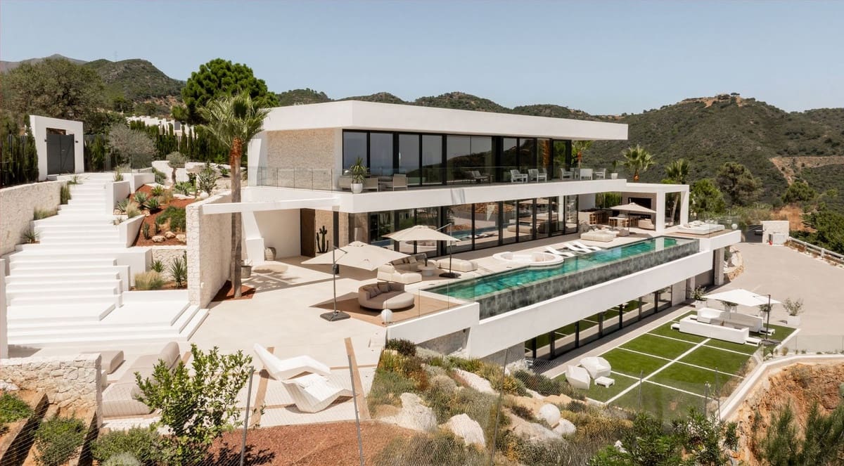 5 soverom Villa til salgs i Benahavis med svømmebasseng garasje - € 7 995 000 (Ref: 9388549)