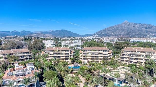 6 quarto Apartamento para venda em Puerto Banus, Marbella com piscina - 4 100 000 € (Ref: 9395466)