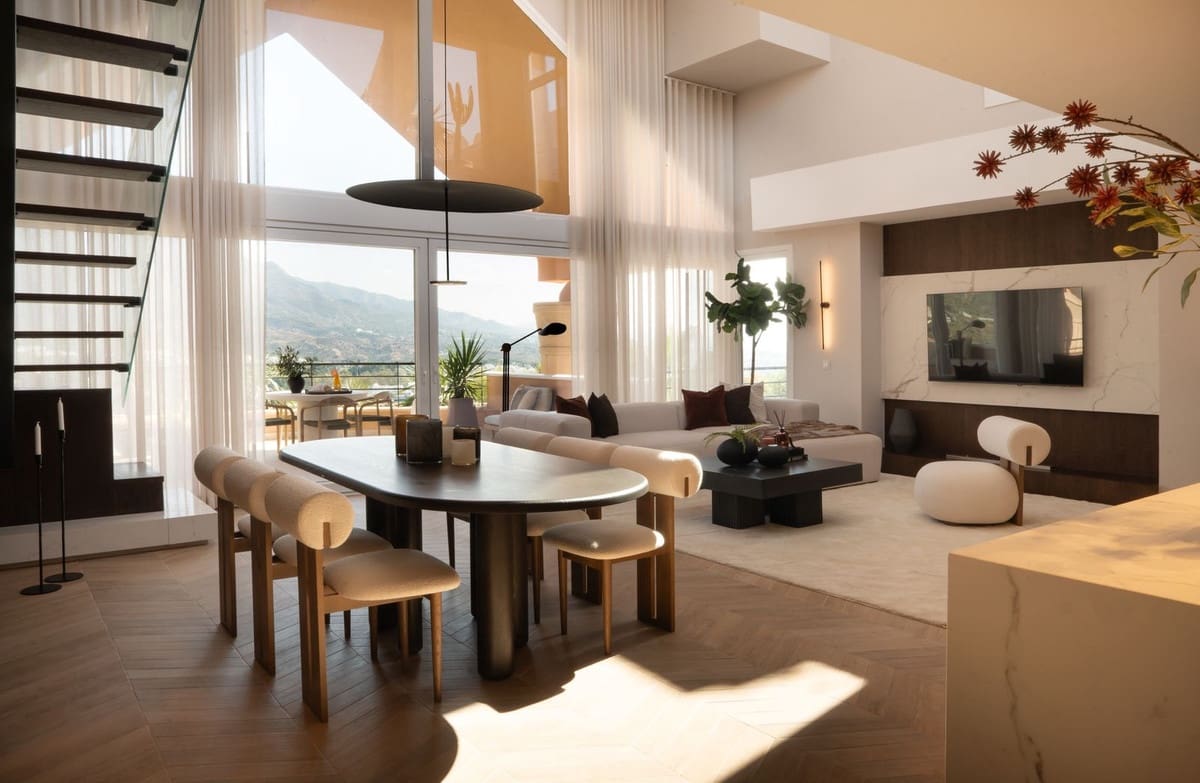 3 bedroom Apartment for sale in Marbella with pool garage - € 2,695,000 (Ref: 9399846)
