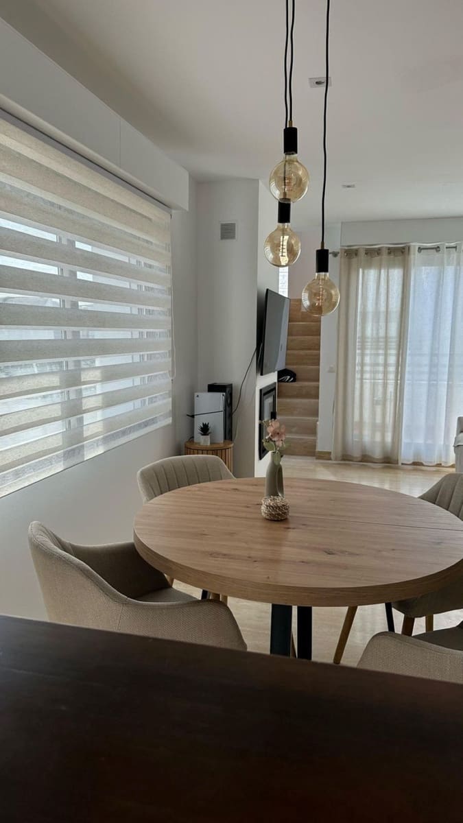 2 soveværelse Penthouse til leje i La Cala Golf med swimmingpool garage - € 1.990 (Ref: 9399999)