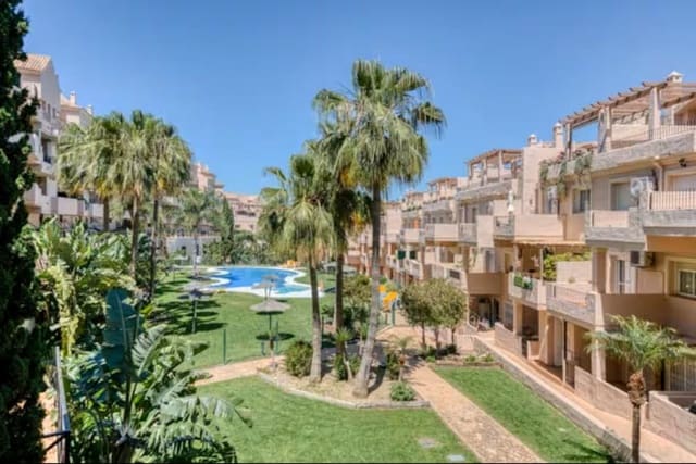 2 bedroom Apartment for rent in La Duquesa / Puerto de la Duquesa, Manilva with pool garage - € 1,300 (Ref: 9409684)