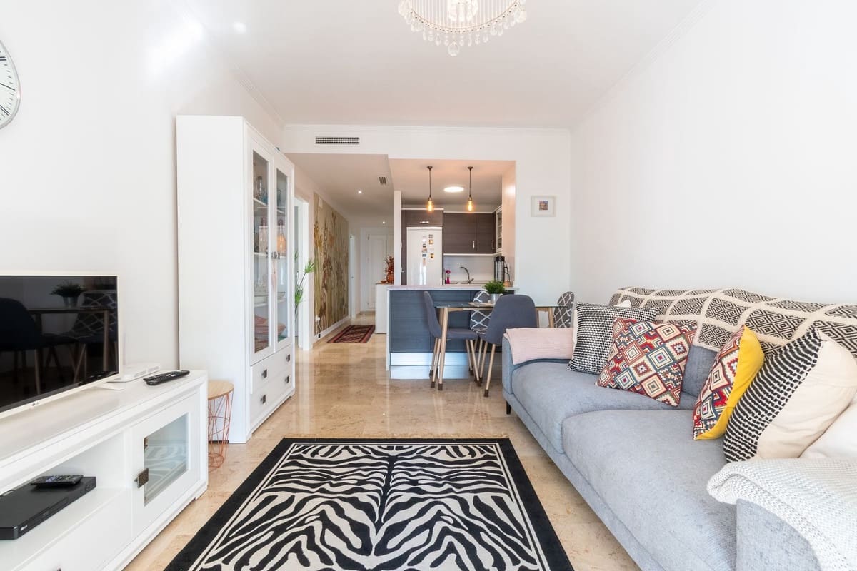 3 camera da letto Appartamento in vendita in La Duquesa / Puerto de la Duquesa con piscina garage - 230.000 € (Rif: 9409685)