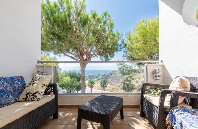 3 slaapkamer Appartement te koop in La Duquesa / Puerto de la Duquesa, Manilva met zwembad garage - € 230.000 (Ref: 9409685)