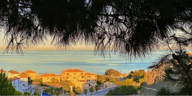 3 slaapkamer Appartement te koop in La Duquesa / Puerto de la Duquesa, Manilva met zwembad garage - € 230.000 (Ref: 9409685)