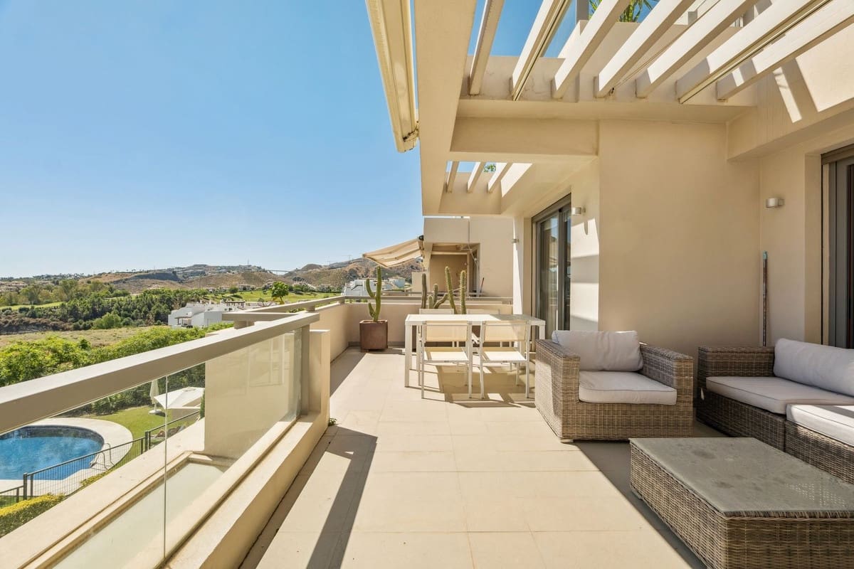 2 chambre Appartement à vendre à Marbella avec piscine garage - 675 000 € (Ref: 9409852)