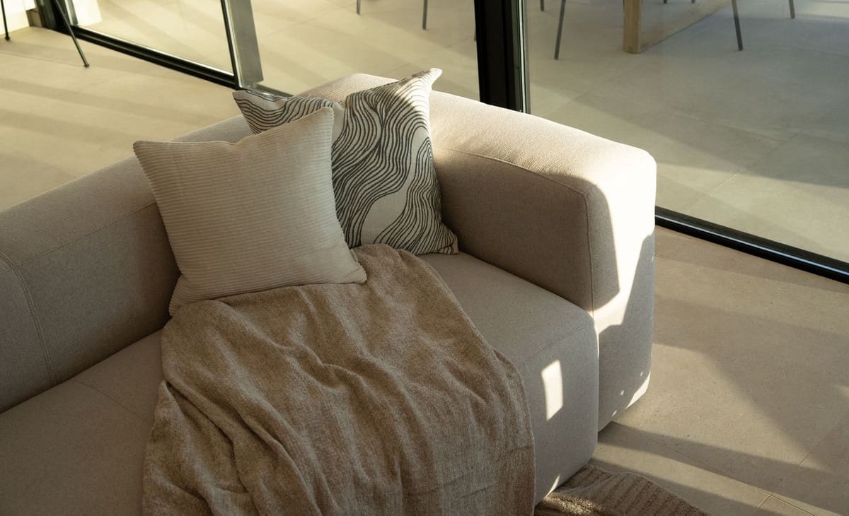 3 bedroom Apartment for sale in Estepona with garage - € 975,000 (Ref: 9409982)