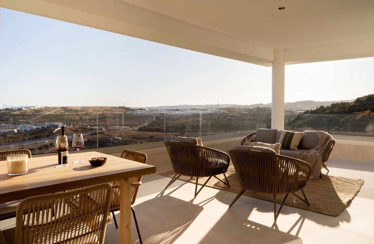 3 makuuhuone Huoneisto myytävänä paikassa Estepona mukana 
autotalli - 975 000 € (Ref: 9409982)