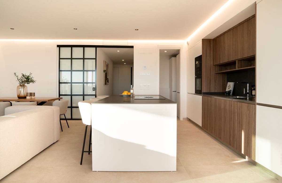 3 makuuhuone Huoneisto myytävänä paikassa Estepona mukana 
autotalli - 975 000 € (Ref: 9409982)