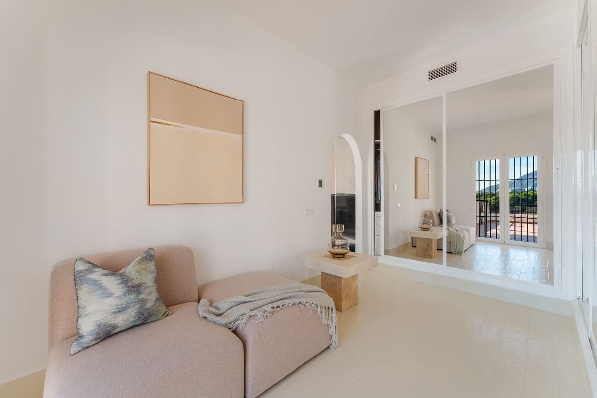 6 camera da letto Villa in vendita in El Madronal con piscina garage - 3.295.000 € (Rif: 9412746)