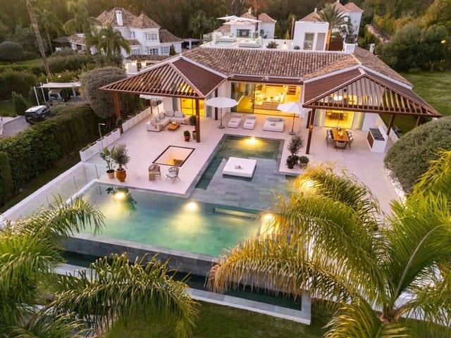 6 sypialnia Willa na sprzedaż w Marbella z basenem garażem - 10 950 000 € (Ref: 9412748)