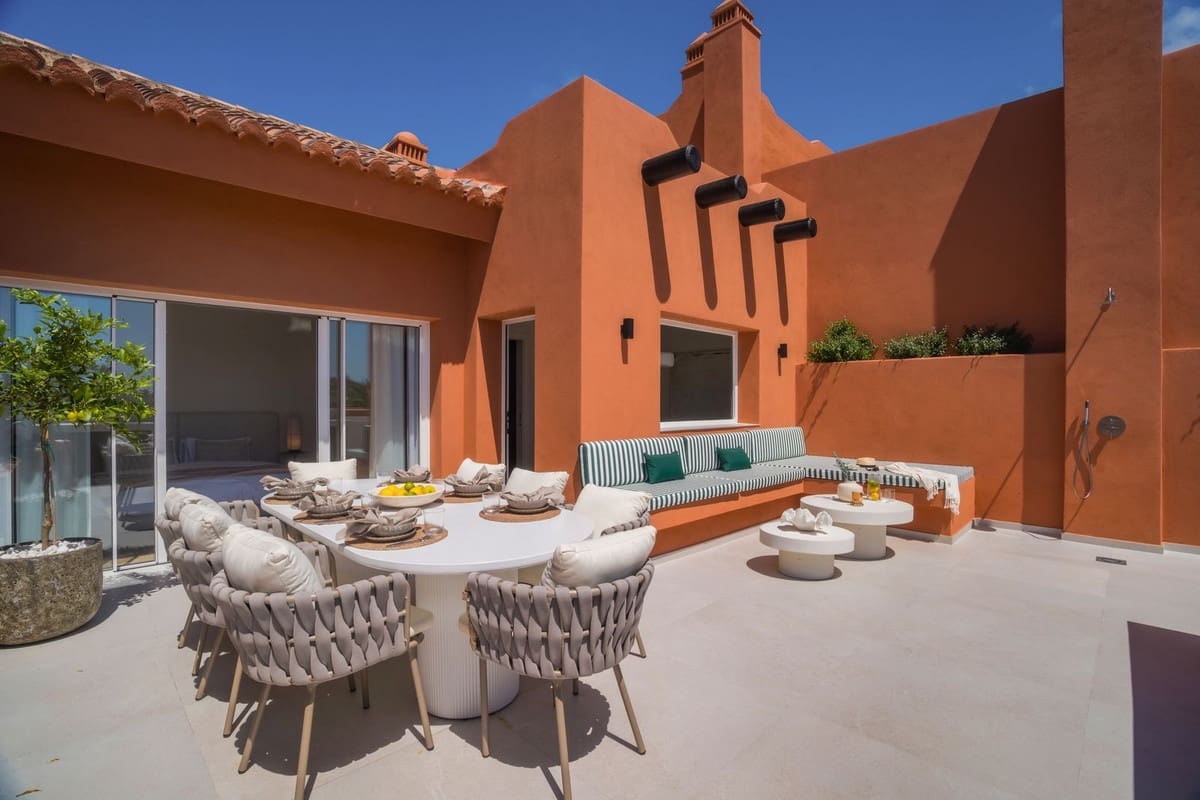 4 soverom Leilighet til salgs i Benahavis med svømmebasseng - € 1 749 000 (Ref: 9415061)