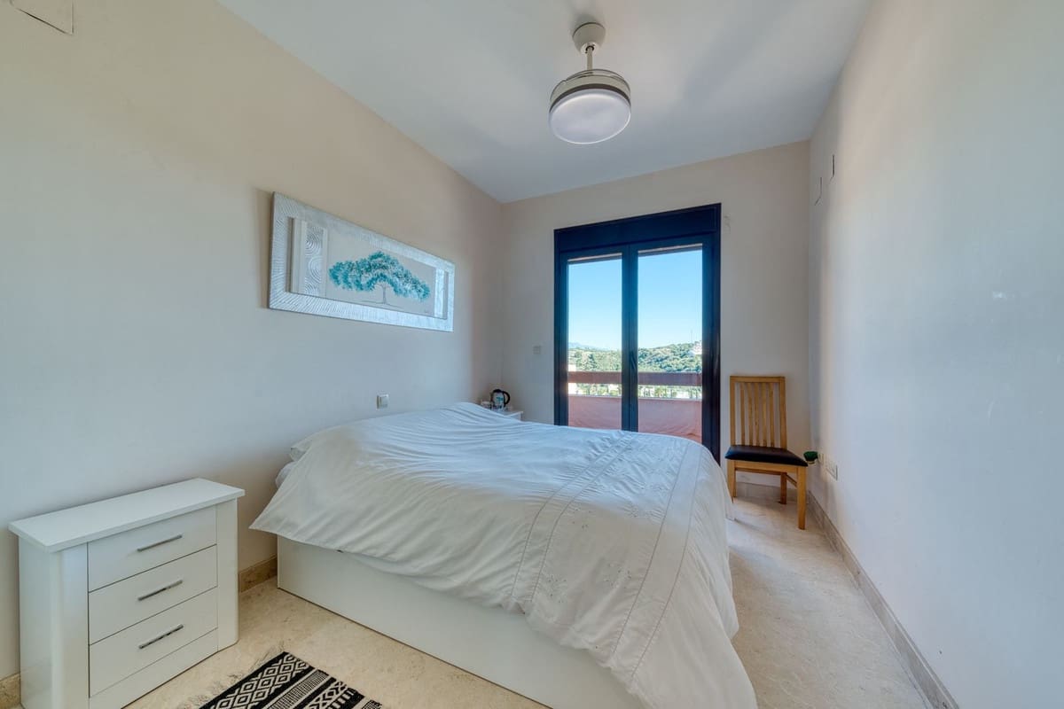 Casa de 3 habitaciones en Estepona en venta con piscina garaje - 449.000 € (Ref: 9415062)