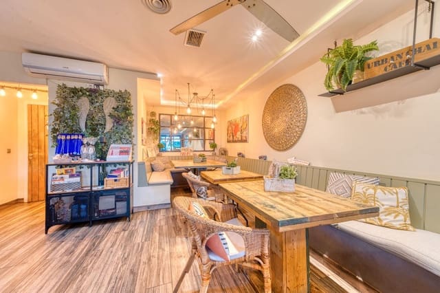 Commerciale in vendita in San Pedro de Alcantara, Marbella - 525.000 € (Rif: 9415495)