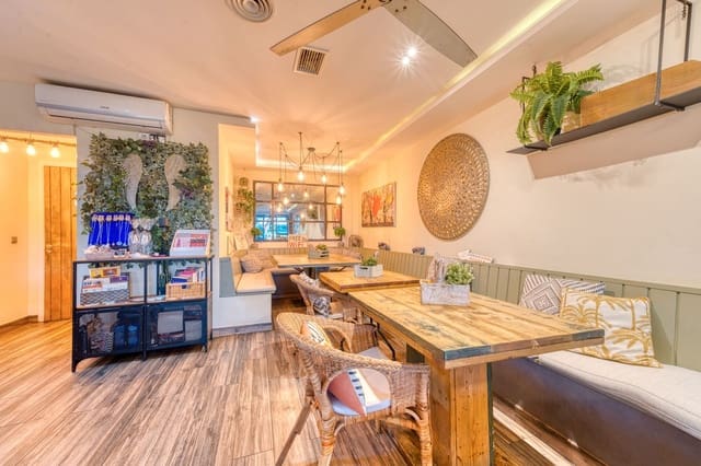 Erhverv til salg i San Pedro de Alcantara, Marbella - € 525.000 (Ref: 9415495)